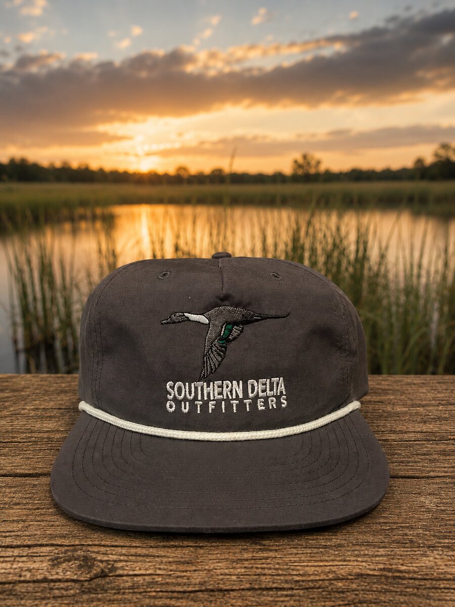 Grey and white rope pintail hat